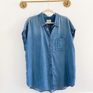 AE Chambray Denim Short Sleeve Blouse
